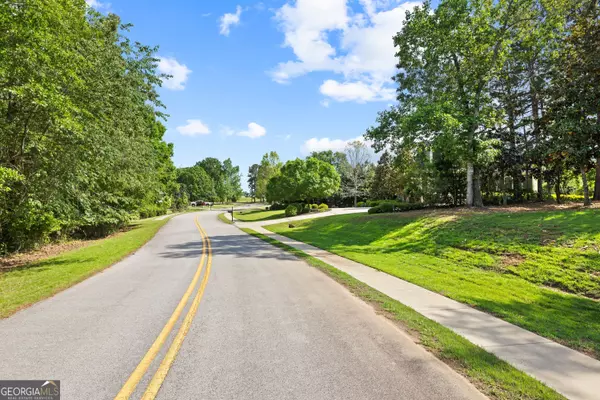 White Plains, GA 30678,1221 Emerald Shores DR