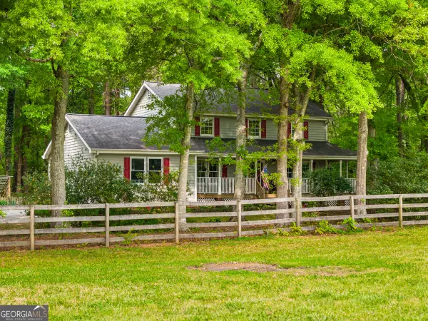173 Price RD, Brooks, GA 30205
