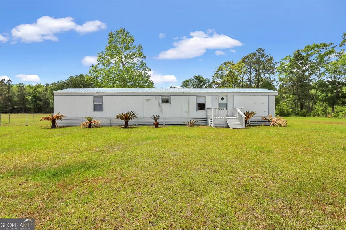Ludowici, GA 31316,140 Cathy RD NE