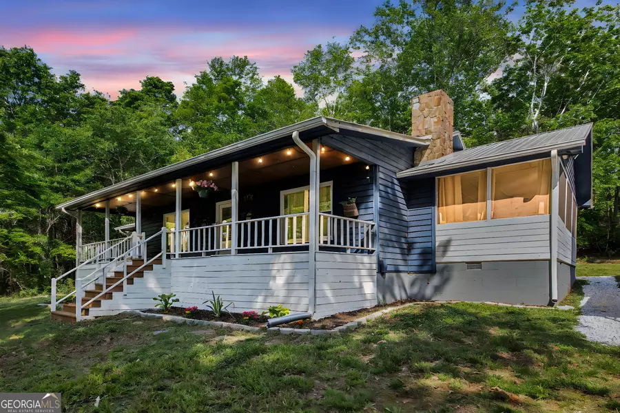 211 Phillips ST, Clarkesville, GA 30523