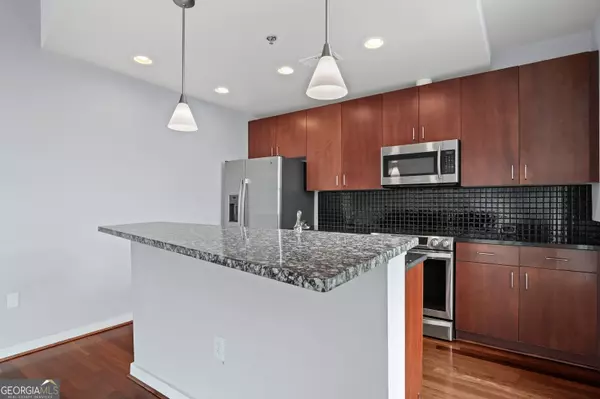 Atlanta, GA 30305,250 Pharr RD NE #1914