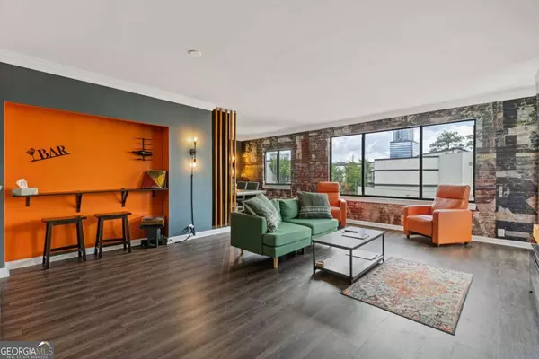 3481 Lakeside #901 DR NE, Atlanta, GA 30326