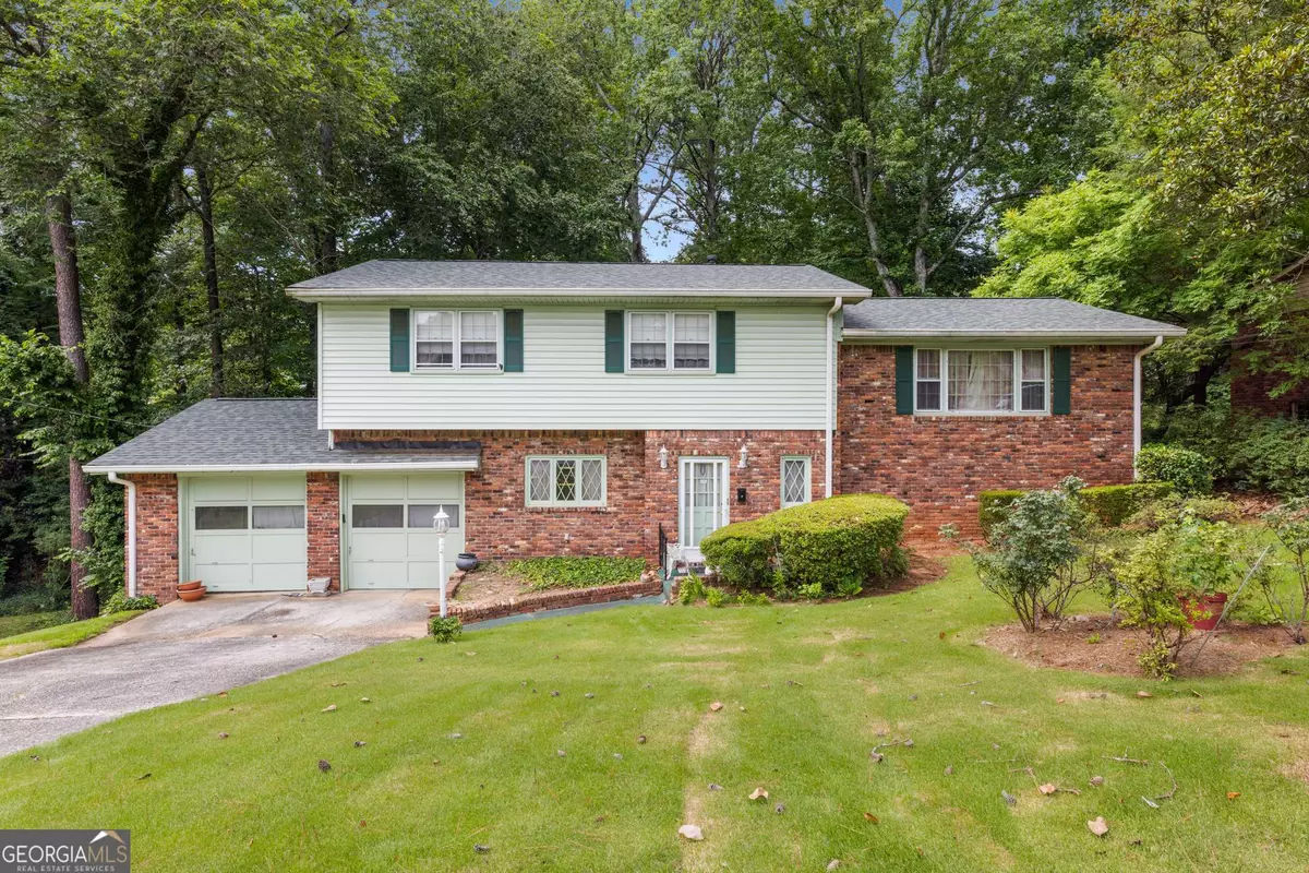 East Point, GA 30344,2795 DODSON LEE DR
