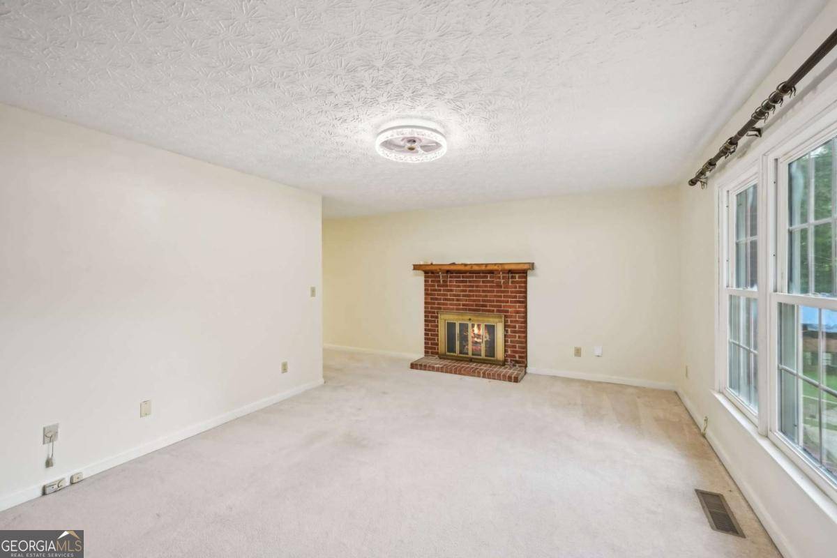 Marietta, GA 30060,187 Timber Creek LN SW