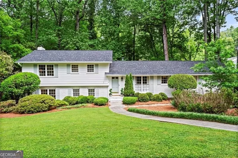 1518 Rochelle DR, Atlanta, GA 30338