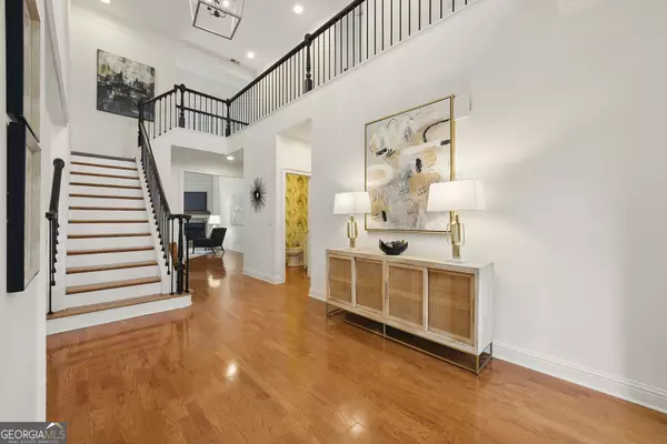 Atlanta, GA 30328,6355 GLEN OAKS LN