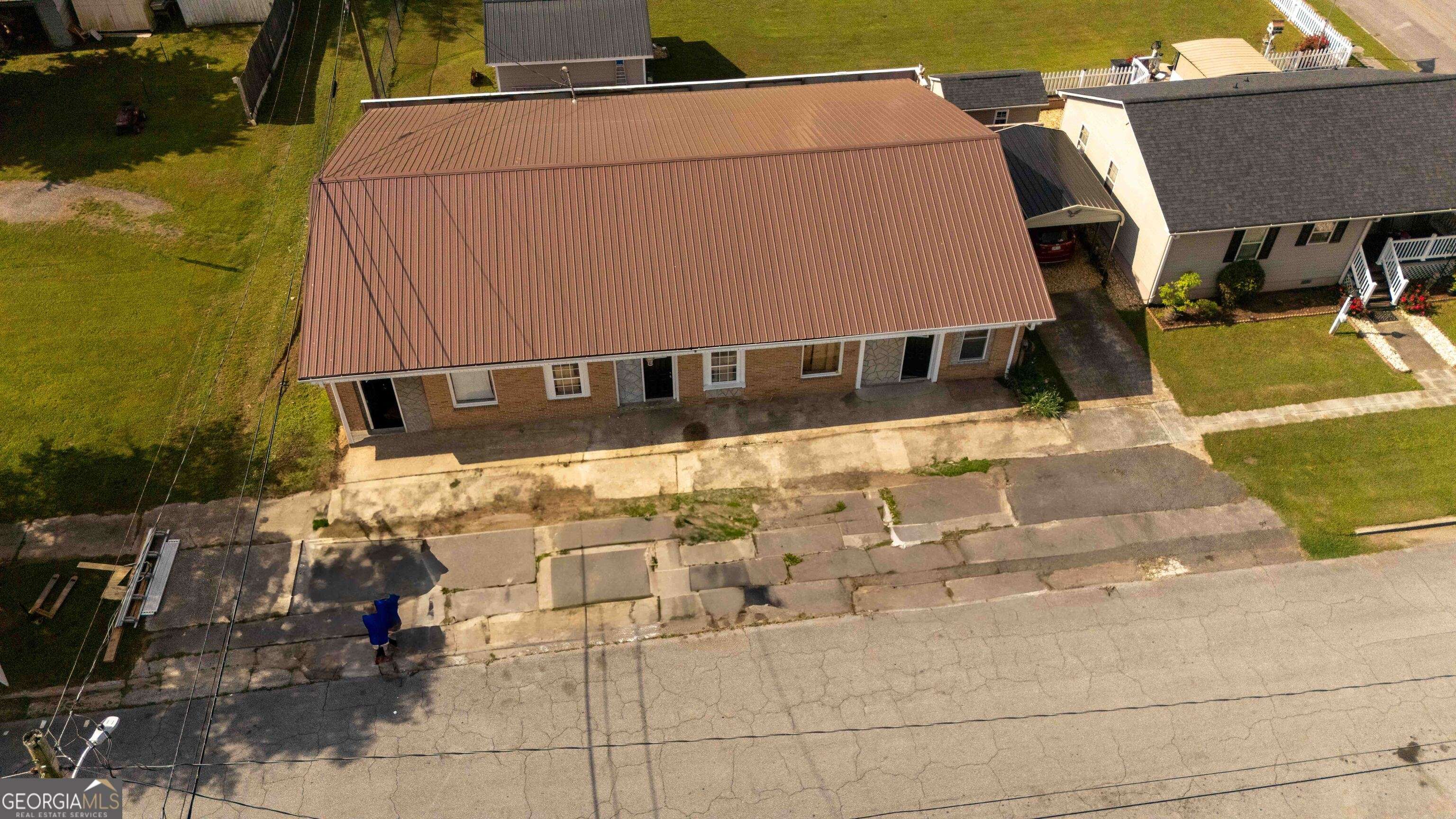 Aragon, GA 30104,8 W 2nd ST