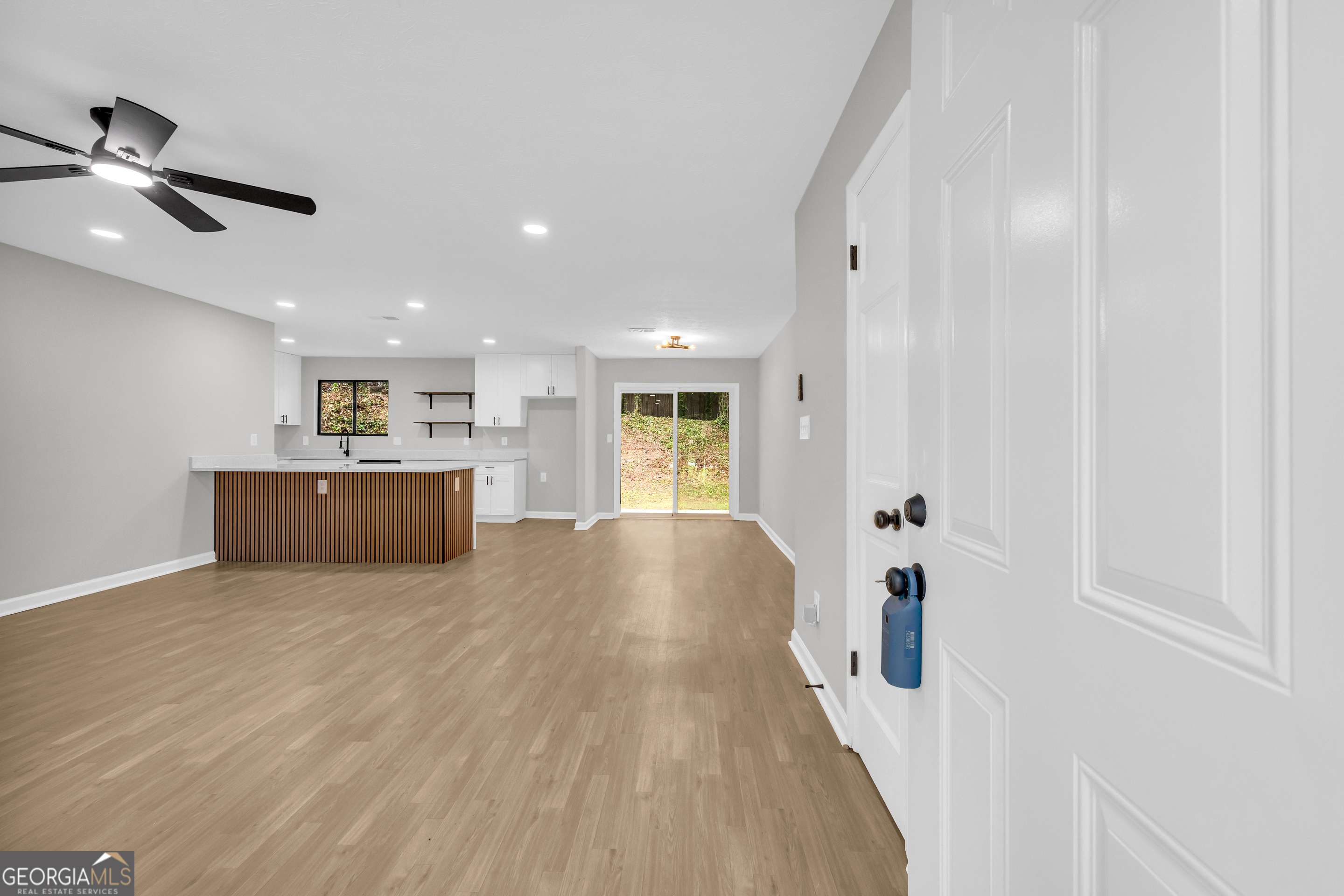 Lithonia, GA 30058,1829 Herringbone HOLW