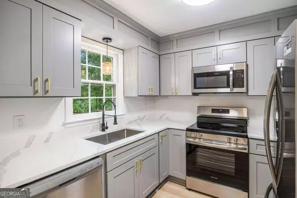 Roswell, GA 30076,450 High Creek TRCE
