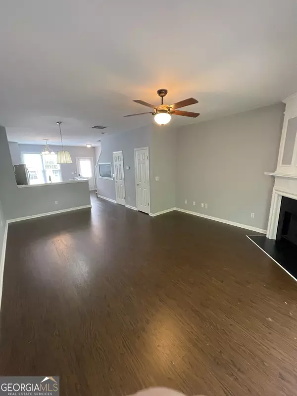 Alpharetta, GA 30022,211 Buckland DR