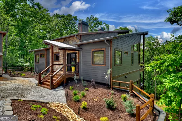 Blue Ridge, GA 30513,590 Deer Crest RD