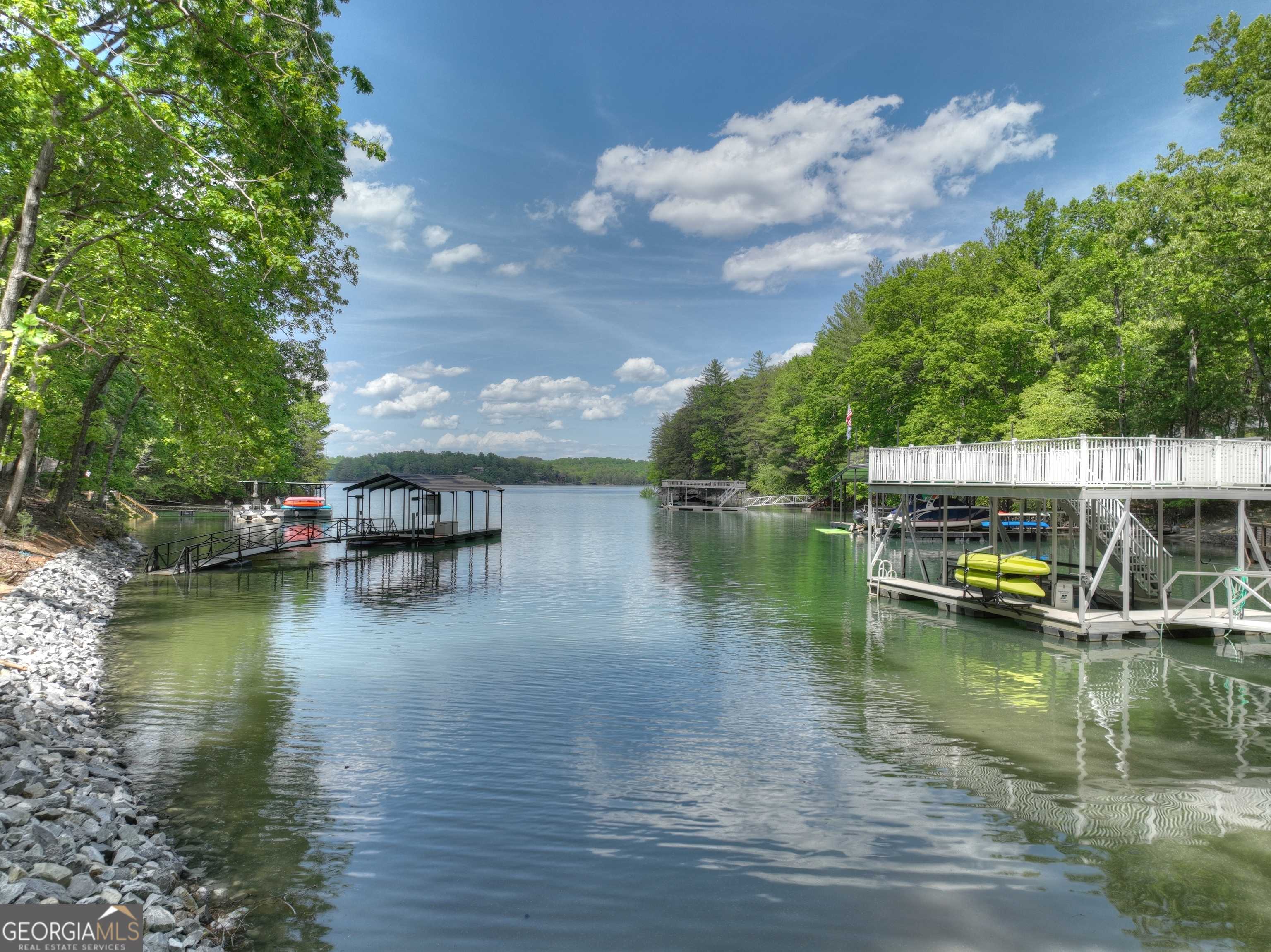 Blue Ridge, GA 30513,1050 Eaton RD