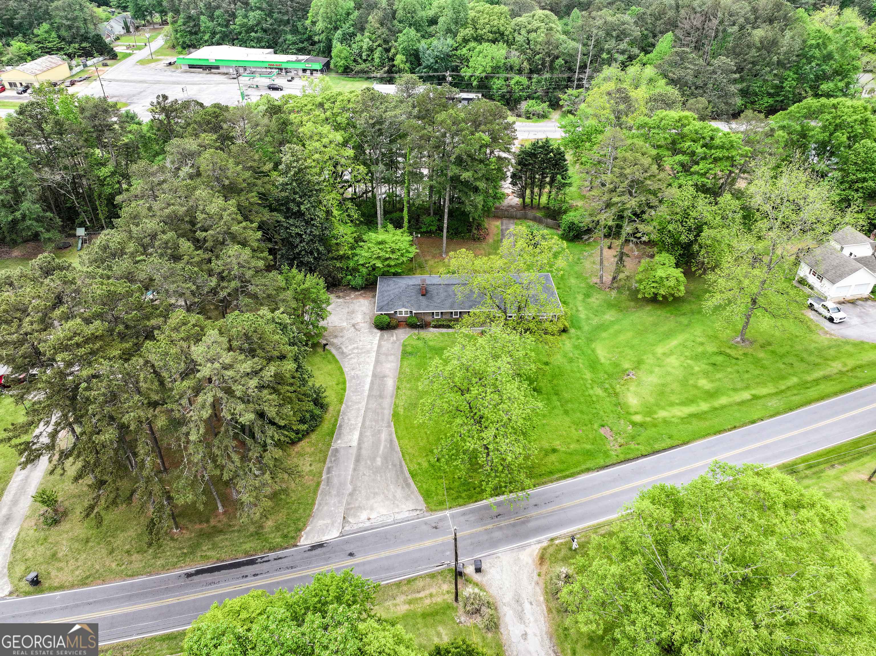 Bremen, GA 30110,831 Temple Road