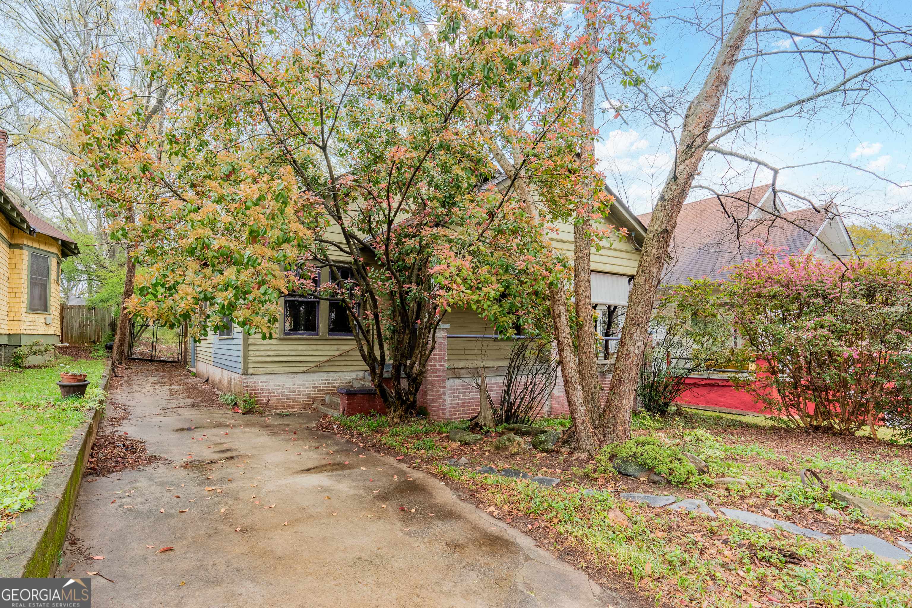 Atlanta, GA 30316,1388 Metropolitan AVE SE
