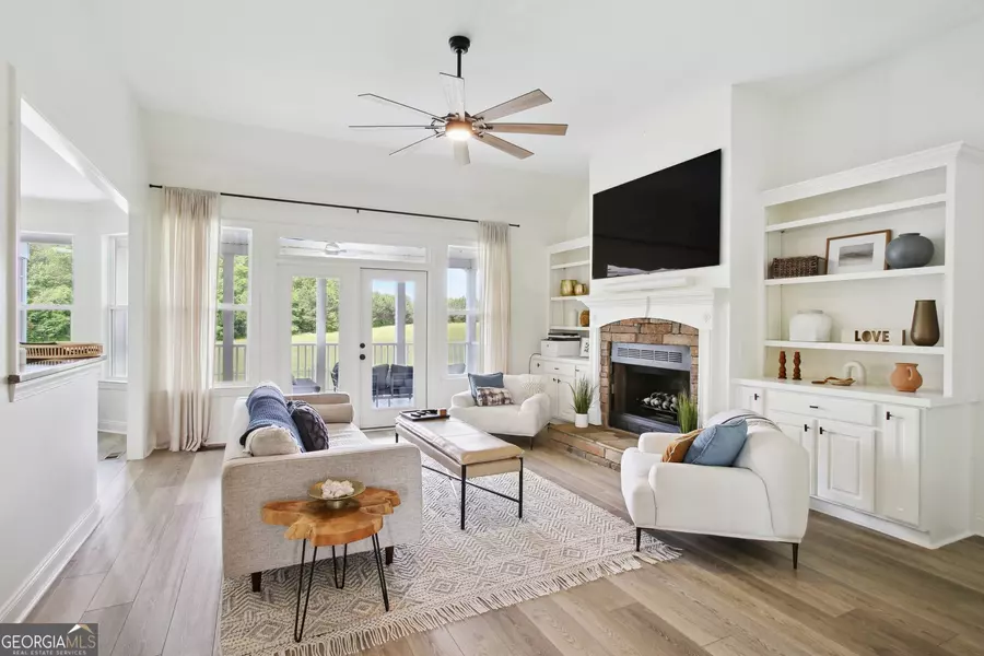 524 Forrest AVE, Fayetteville, GA 30214