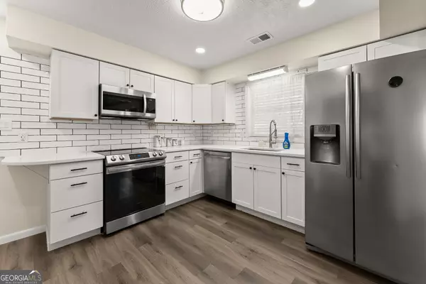 Auburn, GA 30011,282 Oak RDG
