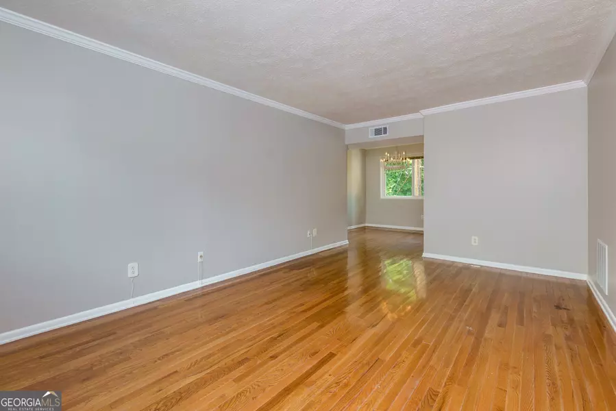 100 Biscayne DR NW #D7, Atlanta, GA 30309