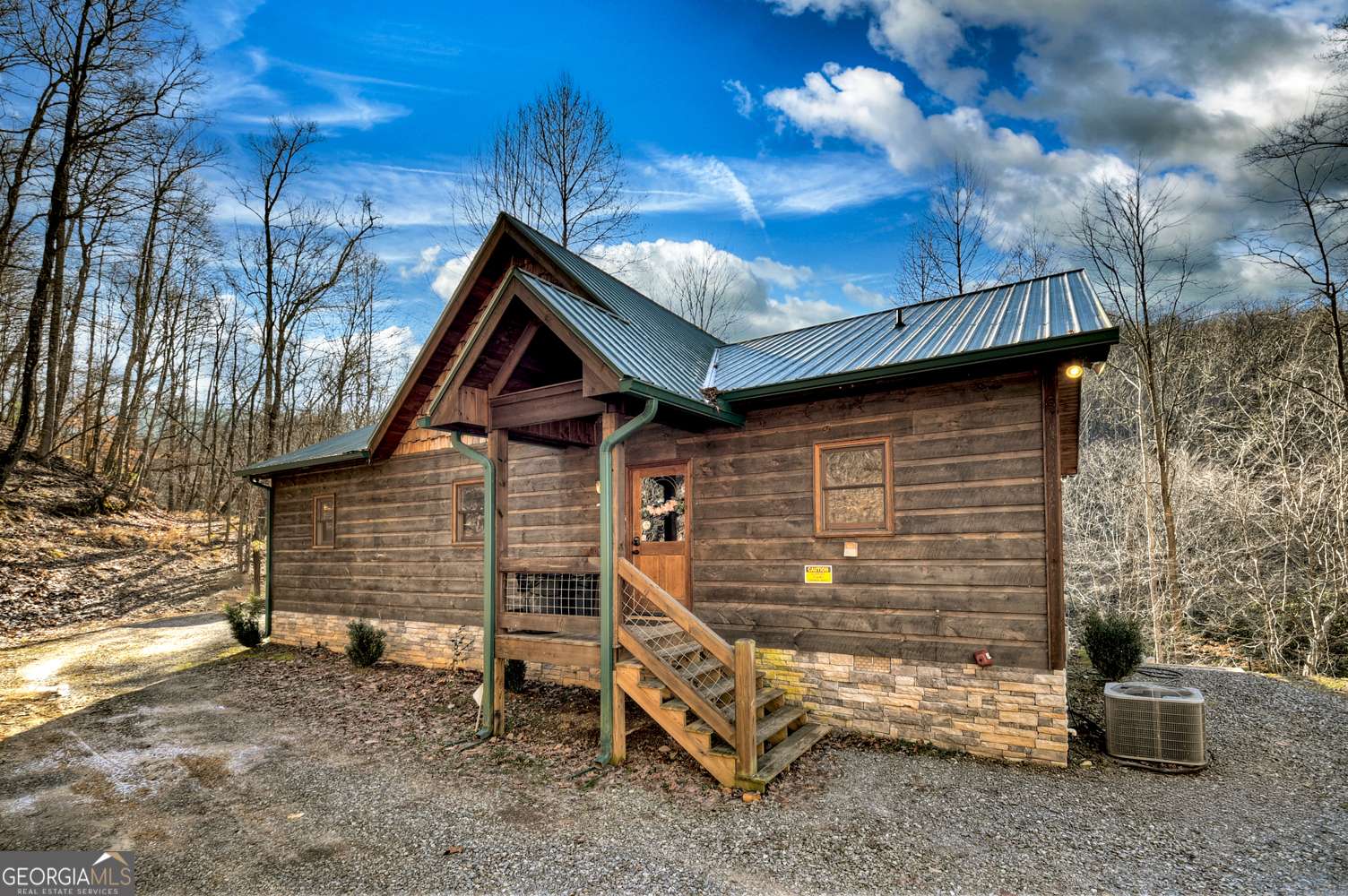 Morganton, GA 30560,442 N Burgess Gap RD