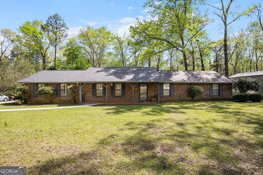 182 Quail Hollow LN, Fort Valley, GA 31030