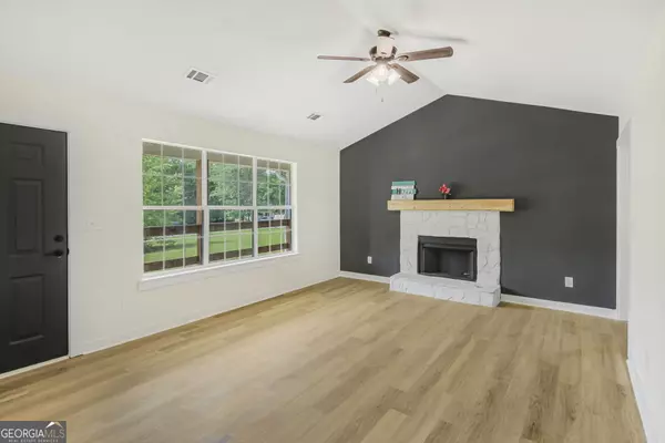 Locust Grove, GA 30248,102 Aristocratic WAY