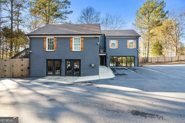 Roswell, GA 30075,210 W Crossville RD