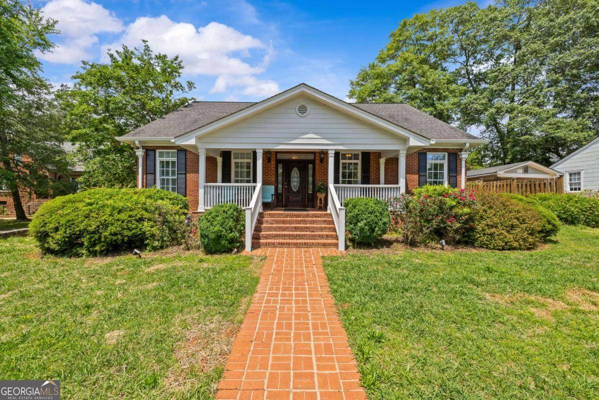 Athens, GA 30606,230 Milledge TER