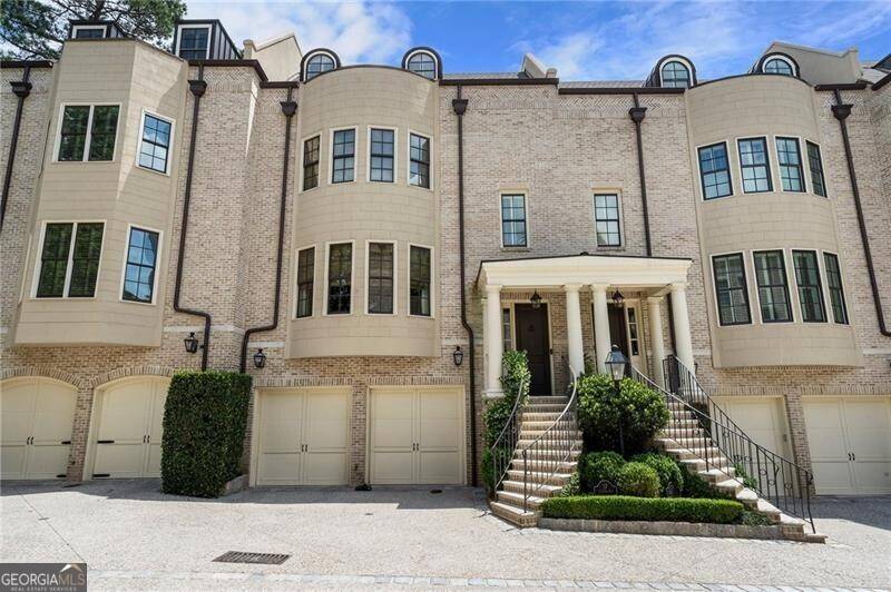 122 Old Ivy RD NE #17, Atlanta, GA 30342