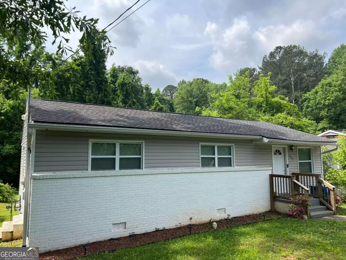 Atlanta, GA 30315,907 Stonewall DR SE