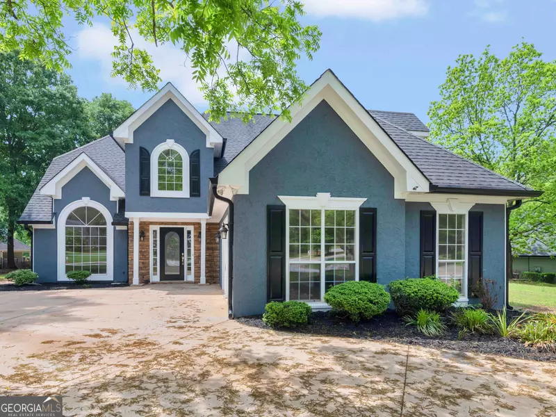30 Stonewall DR, Covington, GA 30016