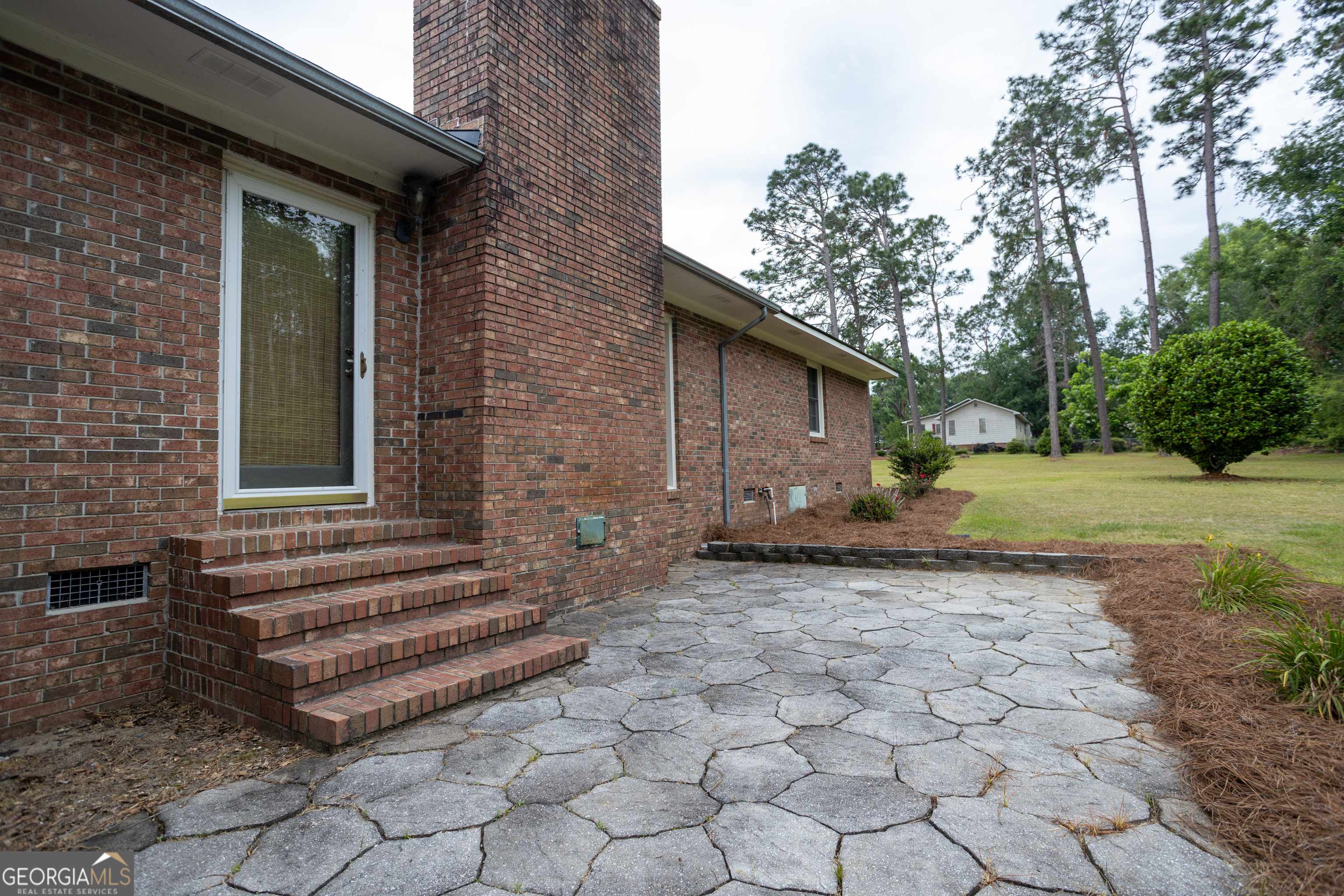 Swainsboro, GA 30401,143 Atkinson DR