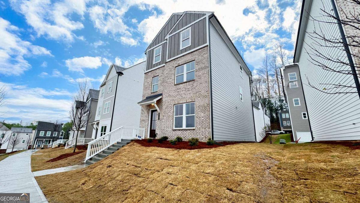2723 Stream Valley LN NW, Atlanta, GA 30318