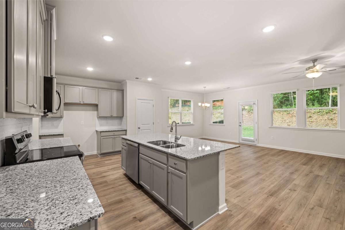 Jonesboro, GA 30238,9457 Briarwood LN