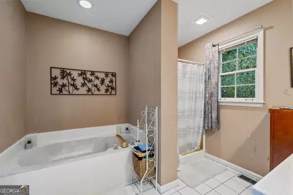 Woodstock, GA 30188,410 LIMA CT