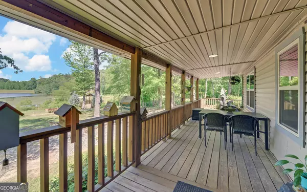 Toccoa, GA 30577,446 Mcmurray Lake RD