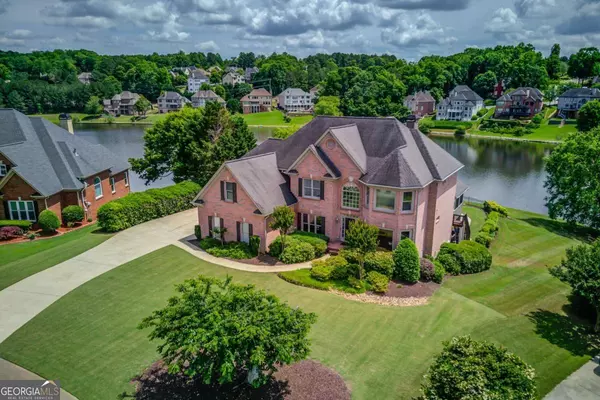 1608 Mulberry Lake DR, Dacula, GA 30019