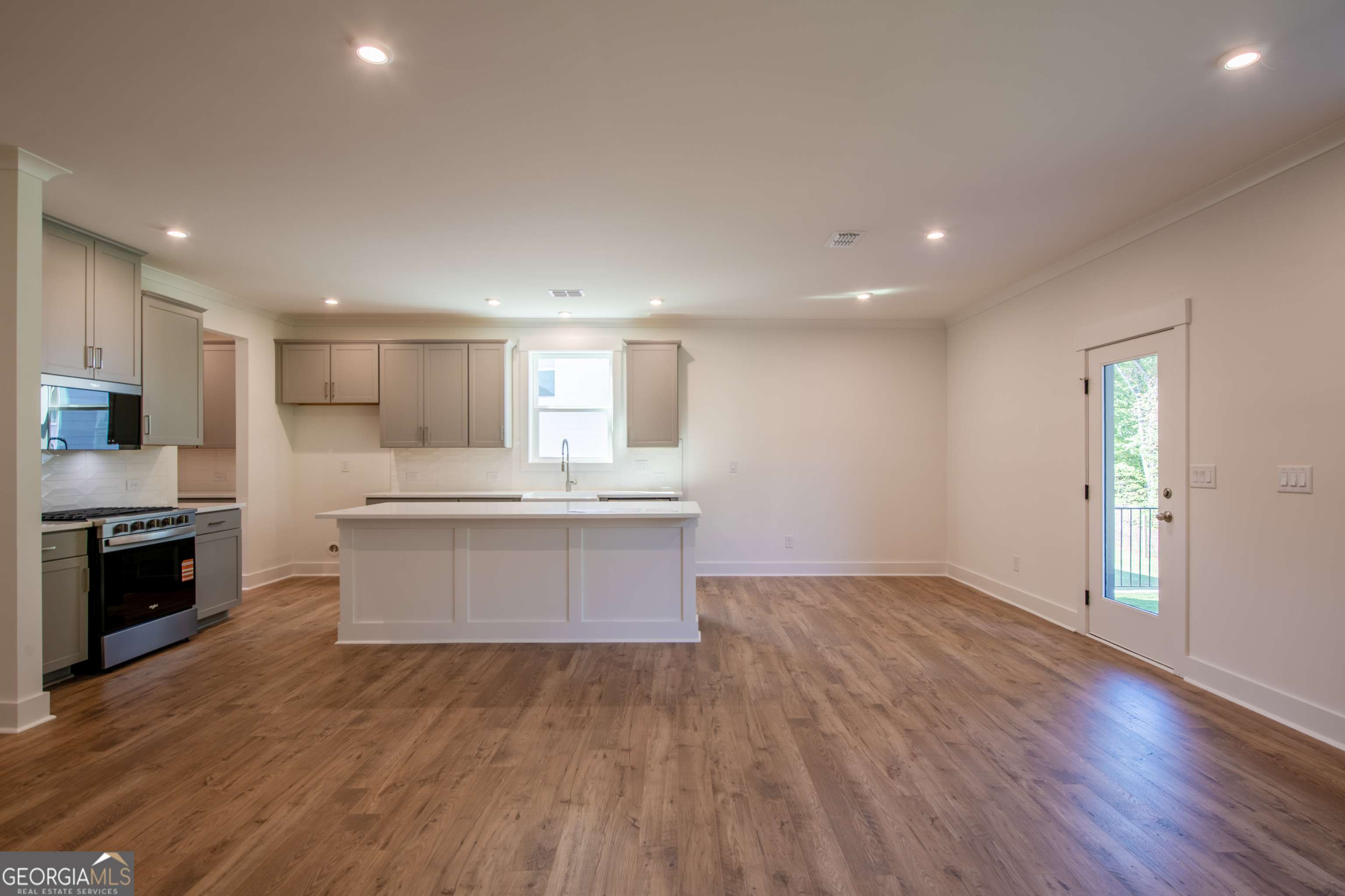 Canton, GA 30114,129 Henley ST #67