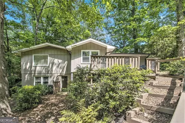 6590 Williamson DR NE, Atlanta, GA 30328