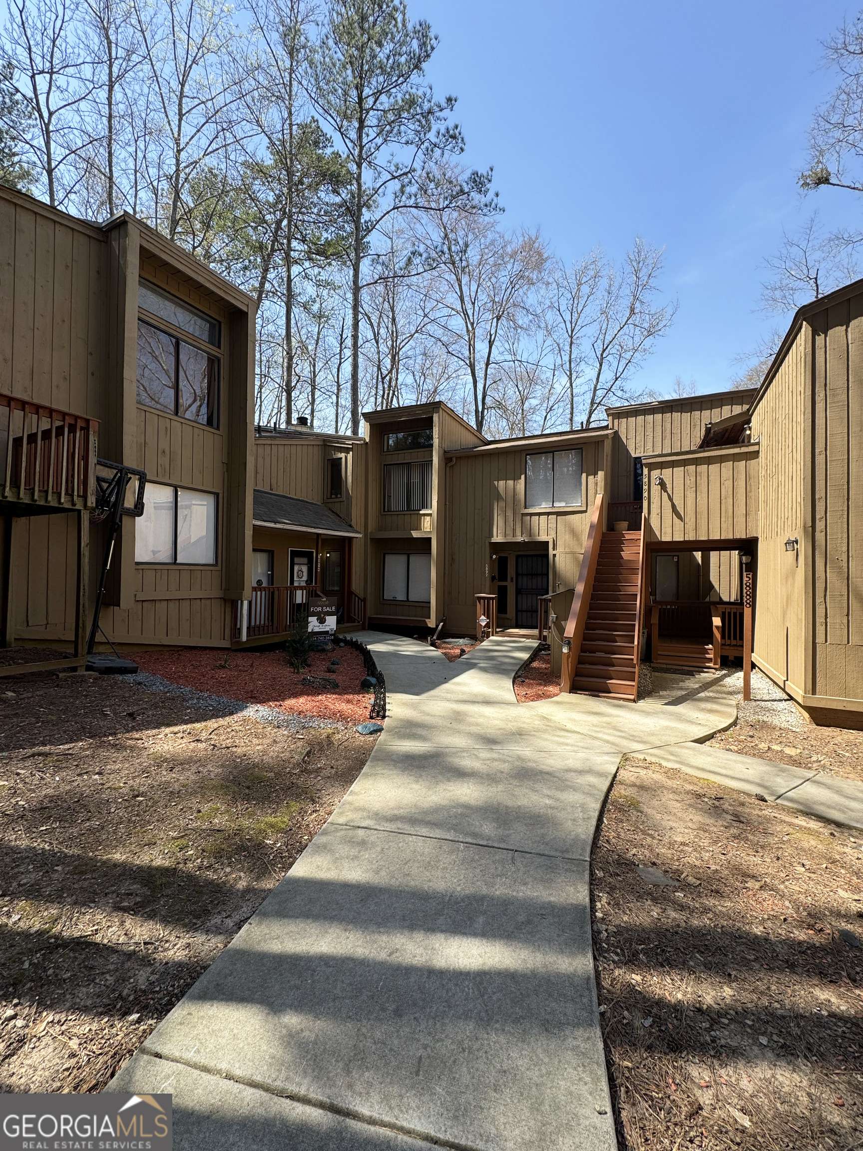 5894 Par Three CT, Lithonia, GA 30038