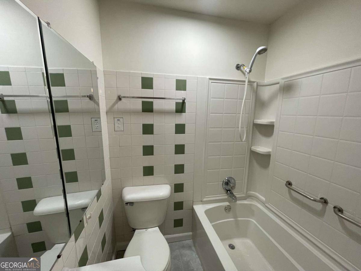 Riverdale, GA 30274,6927 Eunice DR