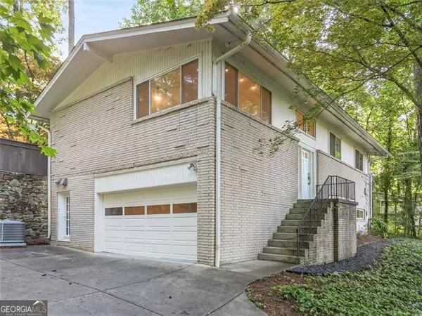 1583 NANTAHALLA CT, Atlanta, GA 30329