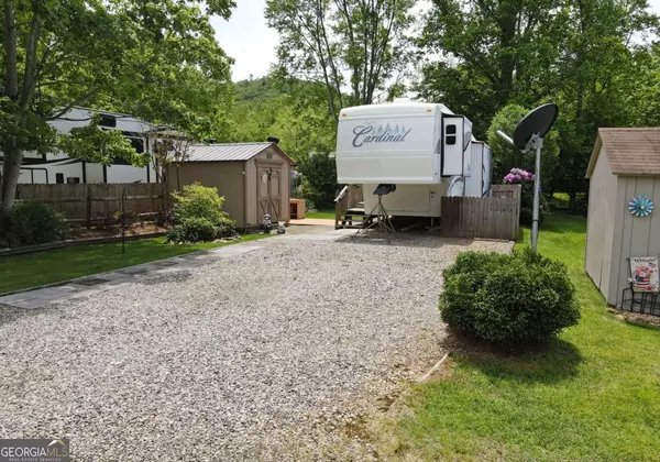 Blairsville, GA 30512,101 Flora LN