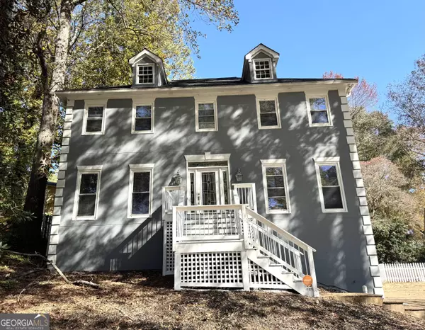 1502 Lake Koinonia DR, Woodstock, GA 30189