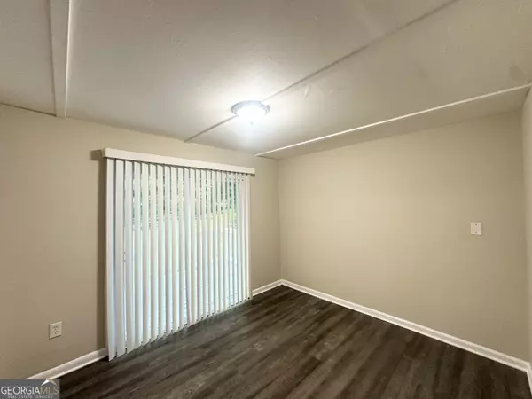Mableton, GA 30126,5219 Maple Valley RD SW