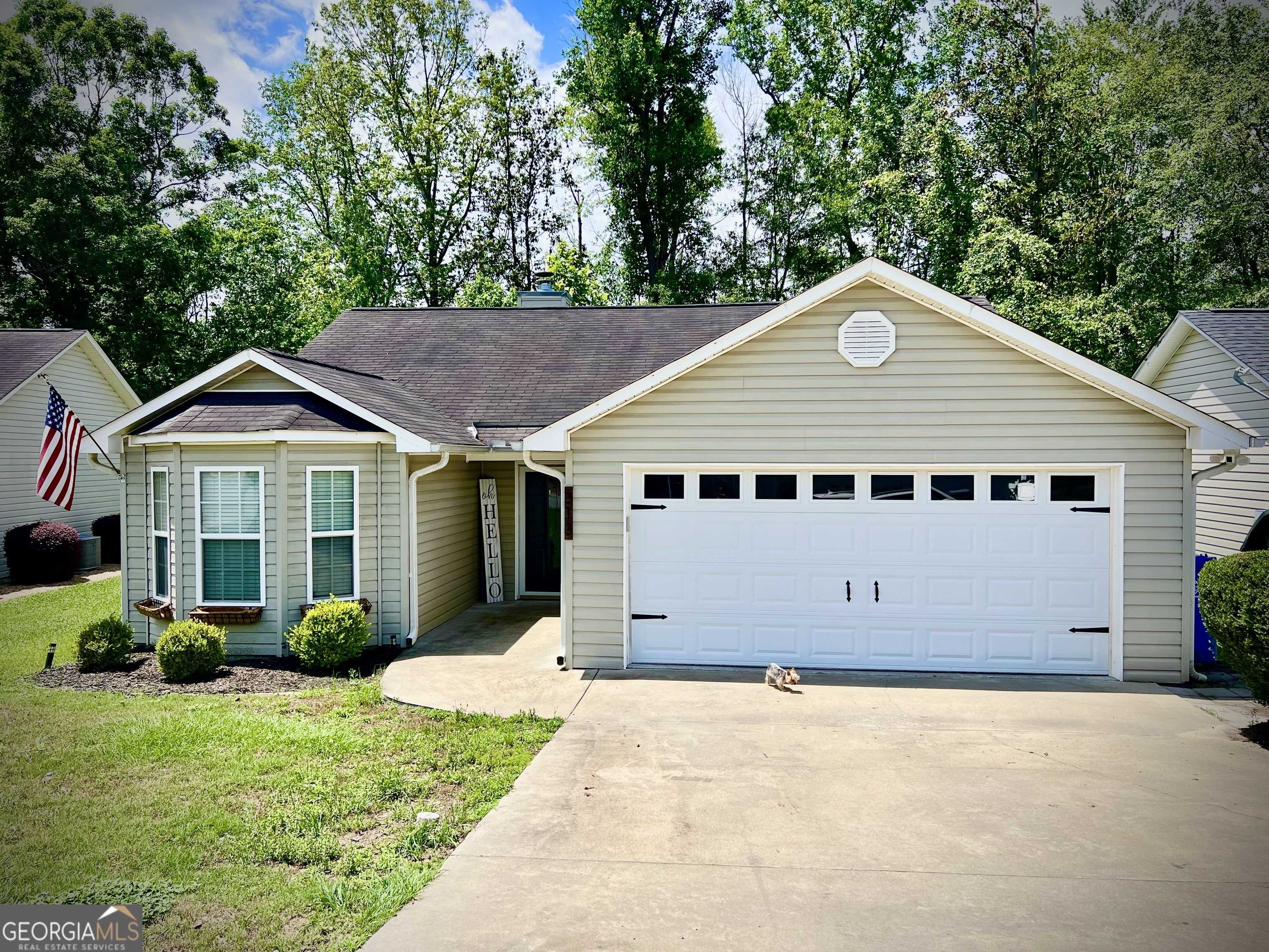 313 Shadow Pond, Dublin, GA 31021