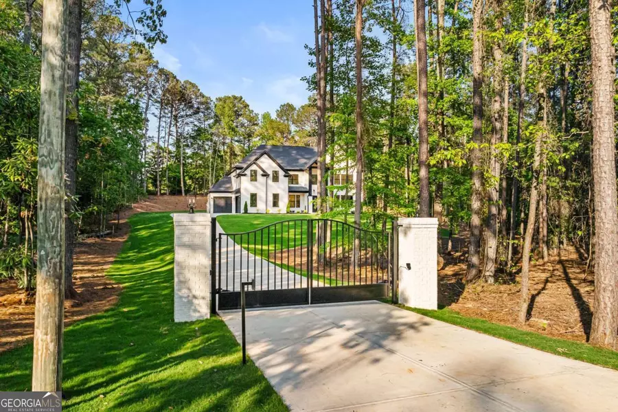 400 Auburn RD, Auburn, GA 30011