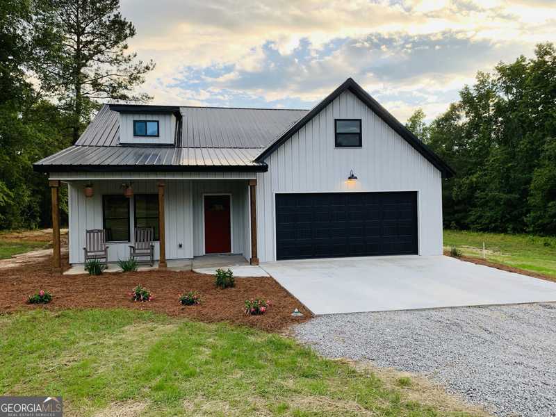 1235 Honey RD, Sylvania, GA 30467