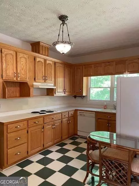 Ellijay, GA 30540,629 Camp Branch RD