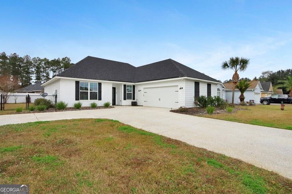 Jesup, GA 31546,233 Isabella WAY