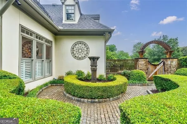 Dunwoody, GA 30338,5318 Brooke Farm DR
