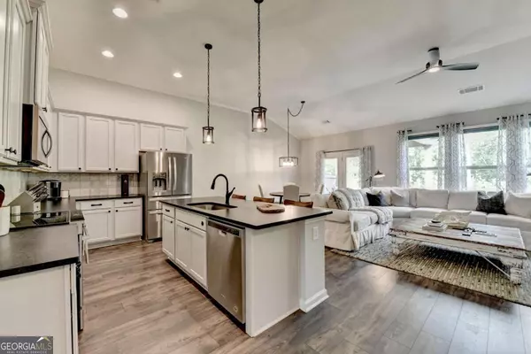 Flowery Branch, GA 30542,5446 Railway LN